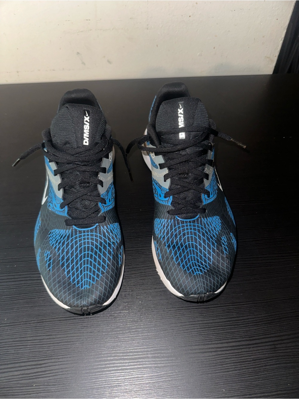 Nike Men's Black and Blue Athletic Running Shoes
